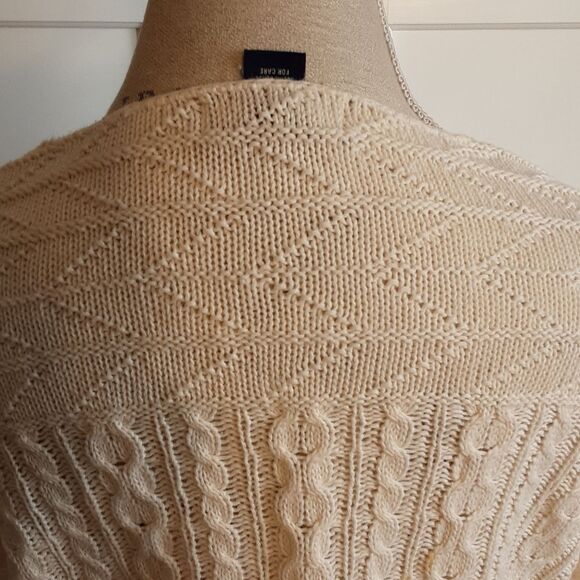 Oatmeal Linen Cable Knit Sweater - Picture 7 of 12